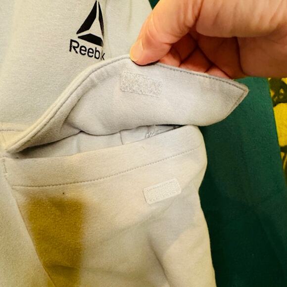 REEBOK Identity Delta Logo Fleece Cargo Pants sz M Medium Gray Side Pockets - Picture 7 of 10